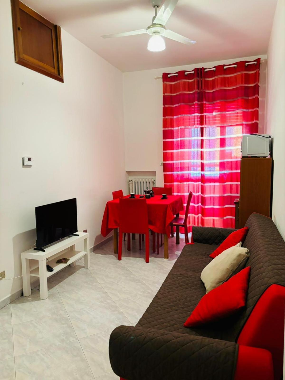 Matthias Central Rooms And Accomodation Bari Exteriér fotografie